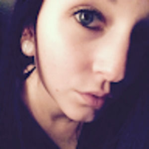 Meet your Posher, Kendra